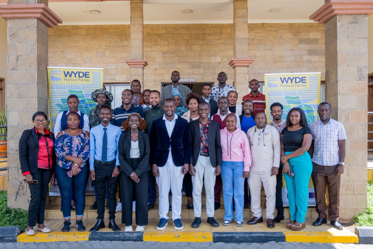 LensEmpress's tweet photo. Peaceful political competition drives development and guarantees long-term stability. Convener KidiMwaga positions Peace Champions2027 as standard-bearers of peaceful politics. #InterPartyDialogue #PeaceBuilding.
@_IPYF @KidiMwaga2 https://t.co/Swv5Og9Ylj