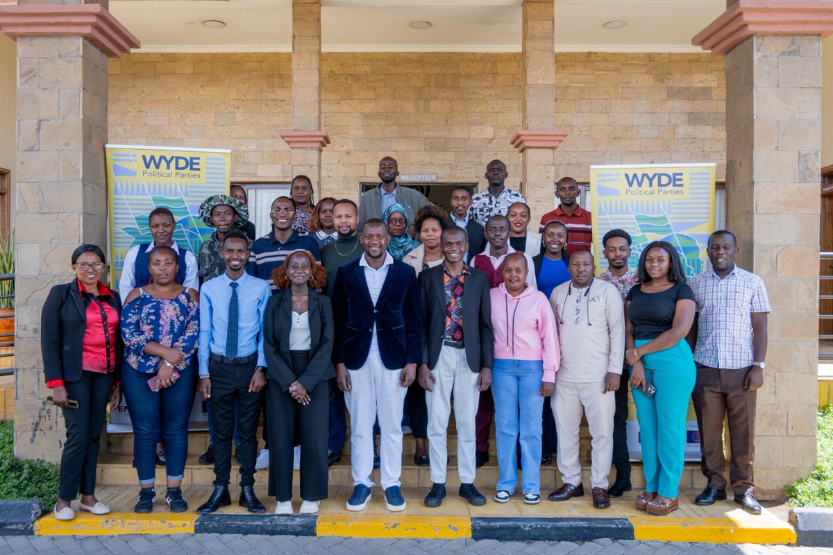 LensEmpress's tweet photo. Peaceful political competition drives development and guarantees long-term stability. Convener KidiMwaga positions Peace Champions2027 as standard-bearers of peaceful politics. #InterPartyDialogue #PeaceBuilding.
@_IPYF @KidiMwaga2 https://t.co/Swv5Og9Ylj