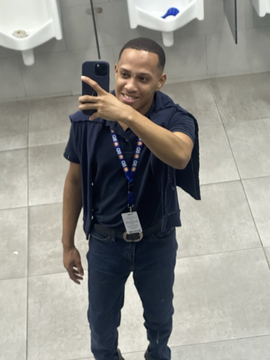 iamjustin67's tweet photo. 🇩🇴👨‍🏭 https://t.co/ge24swqMHs