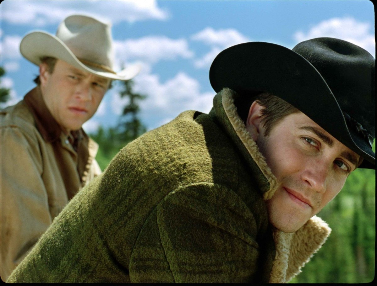 rsen2ei2's tweet photo. "Brokeback Mountain" is a fake lifelong passion movie with zero real passion. Shot by straight folks for straight folks as a weak fantasy about gay people, just so the female audience could hit the theater and literally take a leak through their eyes. https://t.co/p9xfR7pOP8