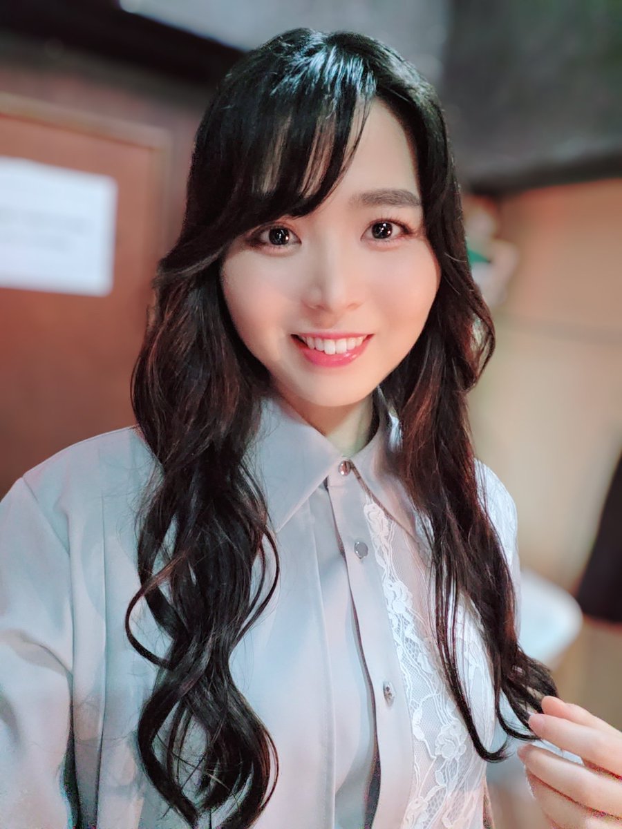 ayairo_shin's tweet photo. #ショーGEKI 特別公演
『MATCH』
～あなたは誰とあいたいですか？～
teamコイマチ⟡初日でした！
私は物販におりました♪
ご来場くださった皆様、ありがとうございました🙇🏻‍♀️
明日はteamアイマチ♡初日です！
ご予約はコチラ⇩
https://t.co/yKSAXZ079j
よろしくお願いいたします🩷
#マッチ2026 https://t.co/AE0RTIf263