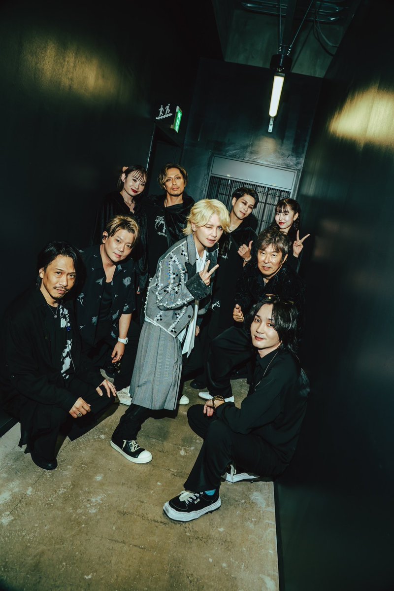 seiginohiro70's tweet photo. #手越祐也LIVETOUR2026_SUPERSTAR 
思い出写真📷
①社長と手越ダンサーズ②ラスト公演出陣前③たける君来てくれた④オンステージ
沢山の思い出、最高な経験をさせて頂いた社長に感謝です！
改めて有難う御座いました🙏
#手越祐也 #手越祐也LIVETOUR2026 #SUPERSTAR #HONEYYY https://t.co/xv20kuZQP8
