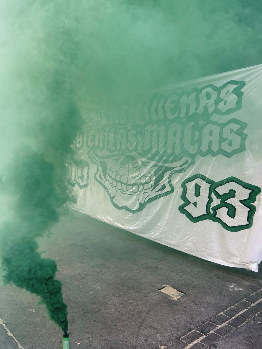 Brigadas1993's tweet photo. ¡En las buenas y en las malas! 

Córdoba CF - UD Almería https://t.co/l28JffG8nx