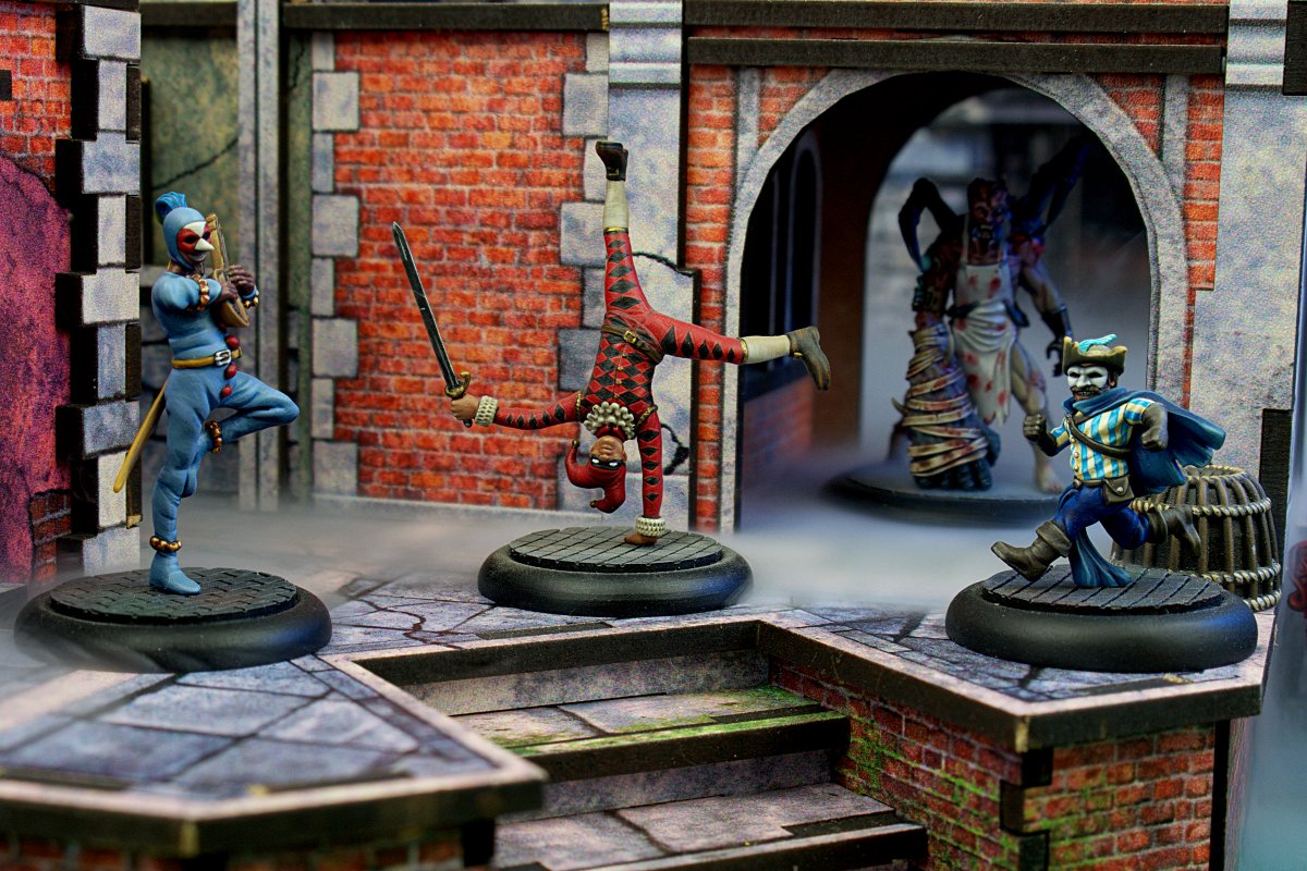 TTCombat's tweet photo. The Gifted are a truly merry bunch. How many do you take in your gang? https://t.co/fVORO3BXzY