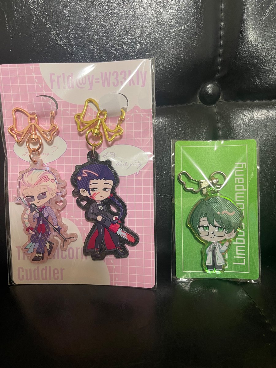 _WindMoon_'s tweet photo. あれがデネブアルタイルベガ　これはつくりすぎてる自作アクリルグッズ(生存報告) https://t.co/JA51qOKmwP