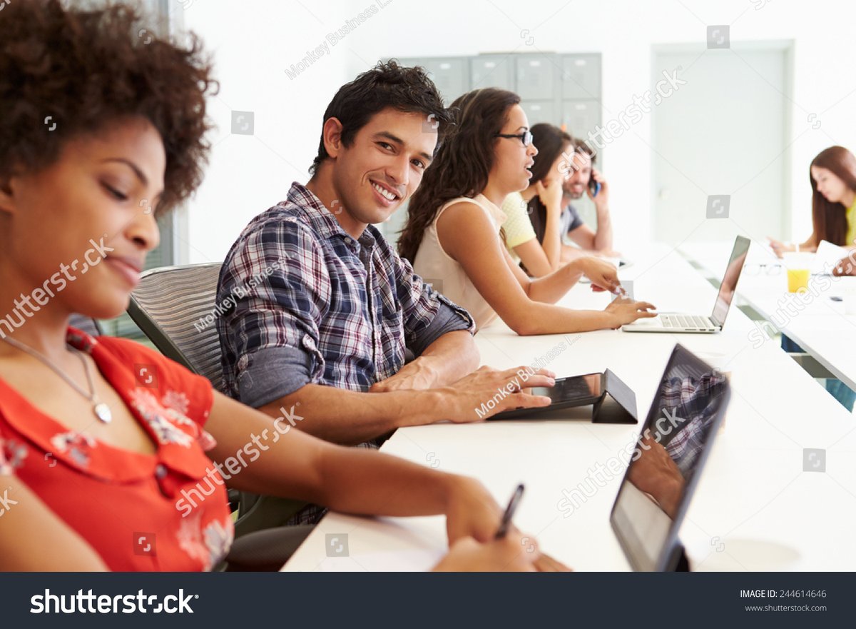 LutherLuccmi's tweet photo. Powering up as a team! Just crushed our first milestone together by sharing ideas, splitting tasks, and leaning on each other  Grateful for this awesome group of collaborators. https://t.co/kQyOt2KdMk