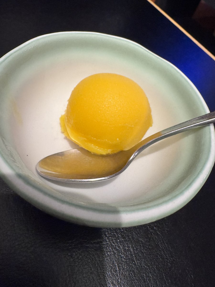 chanponmen_'s tweet photo. ご厚意でデザートいただいてしまった
#しゃぶしゃぶステーキにいむら本店 https://t.co/ZHzfsmHAeR