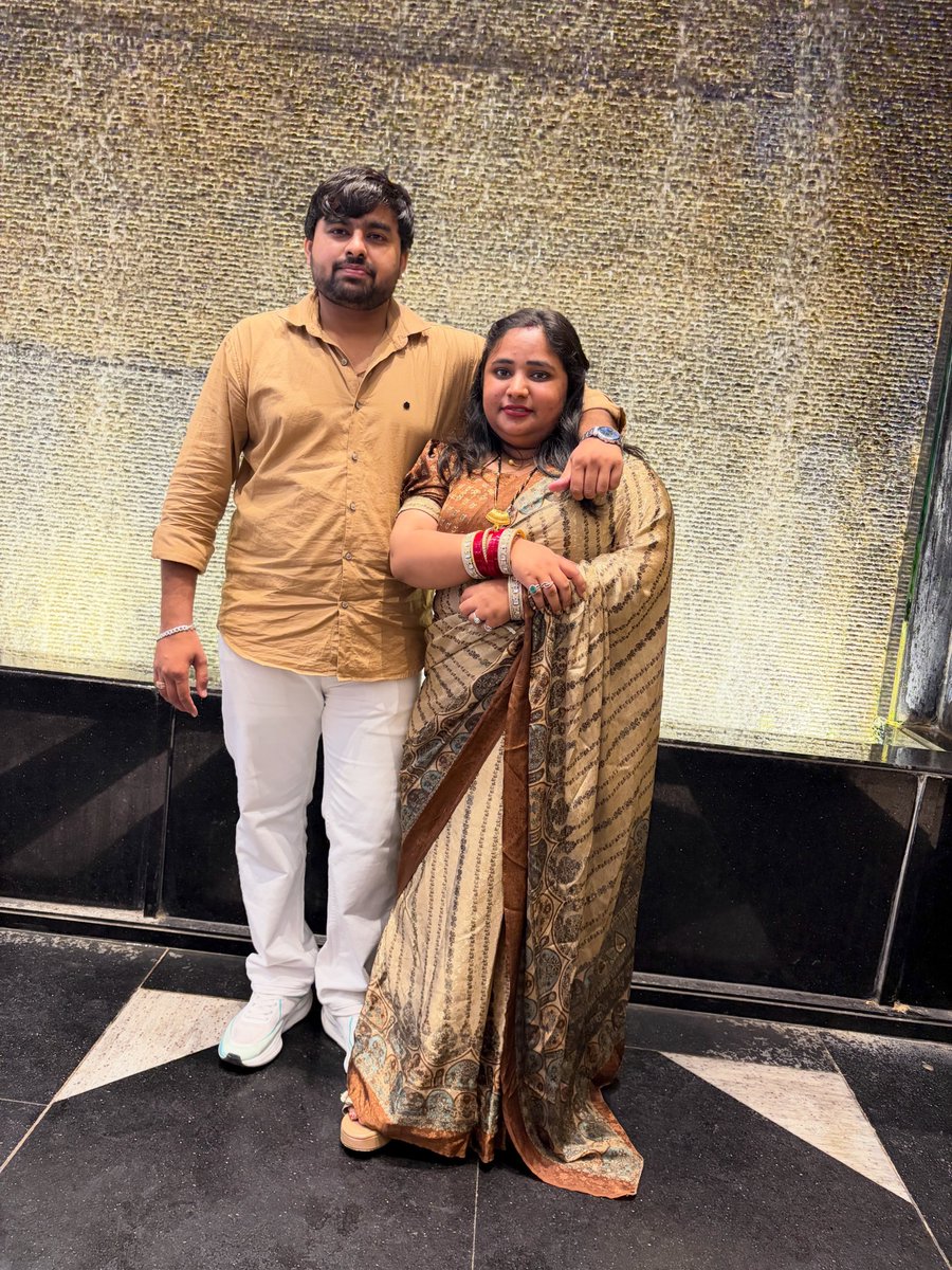 RebeckaAnnim's tweet photo. May God always protect our beautiful love. Matching outfits, matching vibes, and a love meant to last forever. https://t.co/xXtr6nvUQa