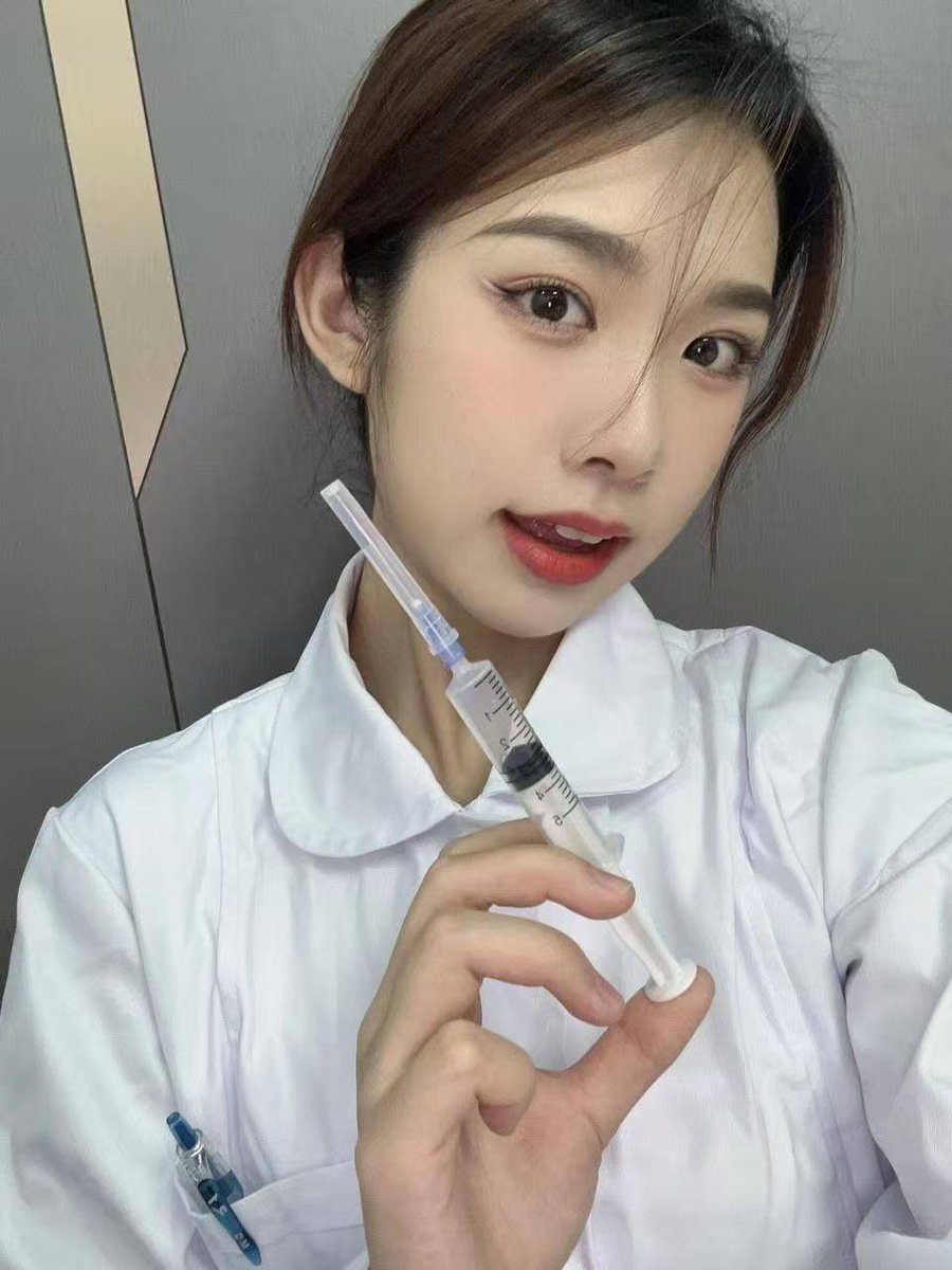 LowellGoulzk1's tweet photo. 这个点还有男生吗？
              我想发照片🫣直接发 https://t.co/wBh27UoqtA