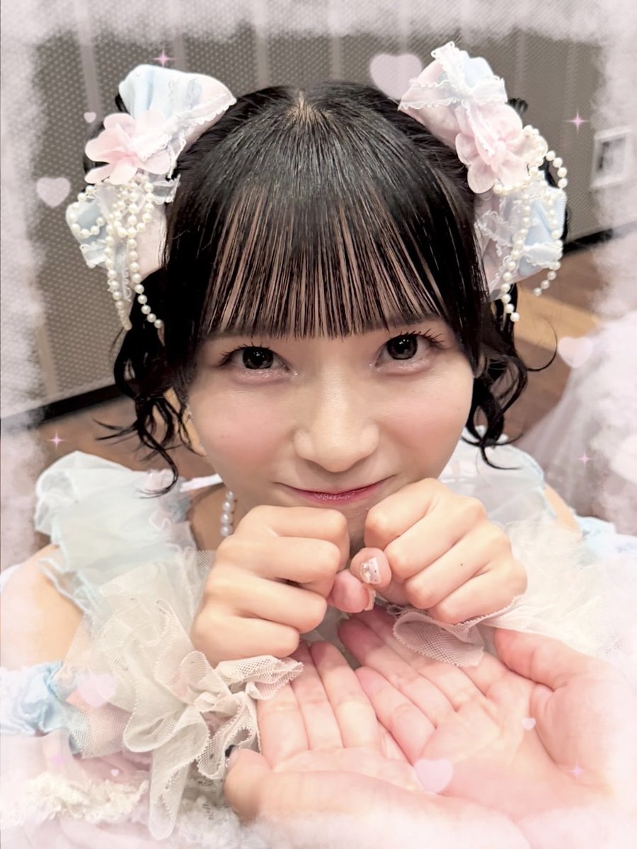 mio_chi30's tweet photo. こんなに可愛いくらげちゃんは初めて見ました🪼♡全てが可愛すぎるみおちゃん🥹 https://t.co/pvDsXPJPo9