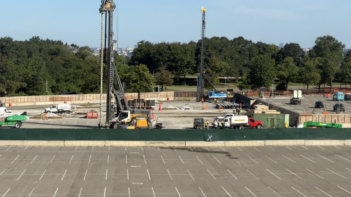 willetspointdev's tweet photo. 9/15/2026 - #nycfc #mets #lgm                                              #willetspoint #flushing #Construction #queens #etihadpark #citifield #metropolitanpark https://t.co/mUECRNlR6N