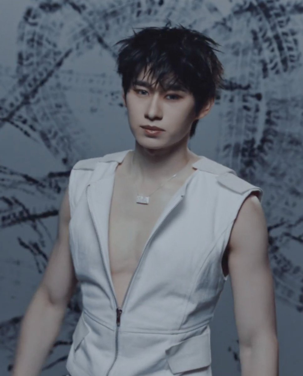 3MNiA90YUURi's tweet photo. ทรงผมอะไรวะเนี่ย 😭😭😭😭😭😭😭😭😭😭😭😭 ทำอีกนะ หล่อเว้ย
#PoomATLAS #JuniorATLAS 
#ATLAS_Push
#ATLASPush_Teaser https://t.co/id82V0ibKt
