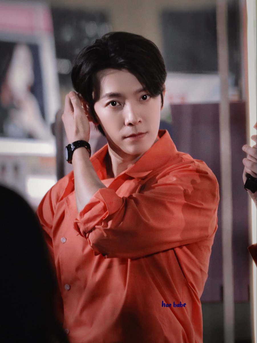 ShaleHaeHae's tweet photo. Pretty guy in orange 🧡✨

Cosmed event

#donghae #동해

cr. hae_babe_ https://t.co/dvFVSxUyiq