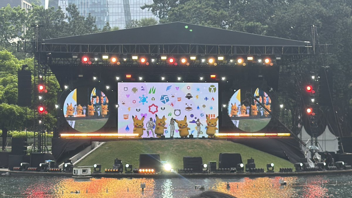 iPathfinder91's tweet photo. We do see different ways for us to enjoy what #PokéXciting Kuala Lumpur has to offer. 

Whether it’s #PokémonGo, #Pokégenic, #PokémonCenter, cheers and greetings from friends old and new, or anything that involves #Pokémon…

This experience is for building lasting memories. https://t.co/OmV44d57CF