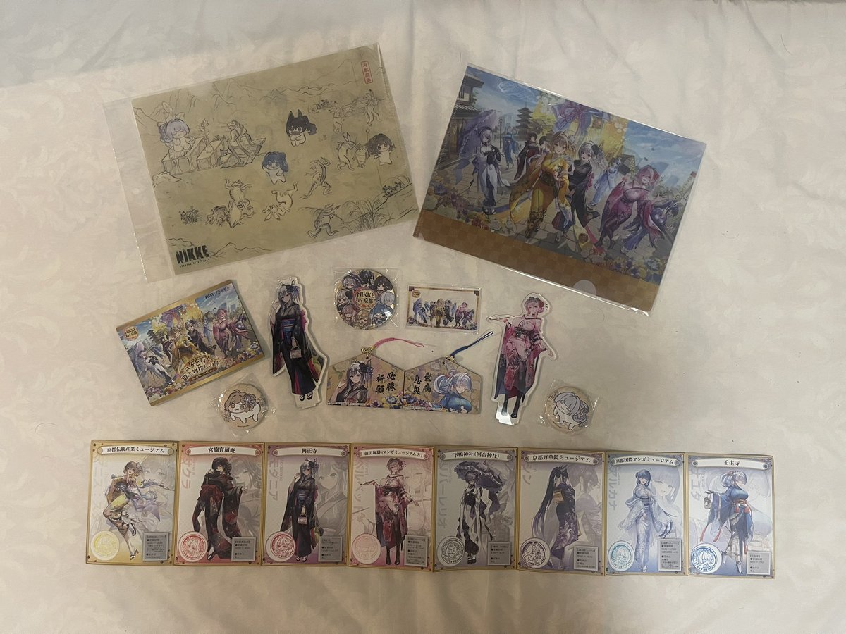 Kafeore_game's tweet photo. 今回の戦利品
トレーディングミニ絵馬でモダニア出てマジ嬉しかった！
従業員さんまじナイス👍 https://t.co/DpHzE08hFh
