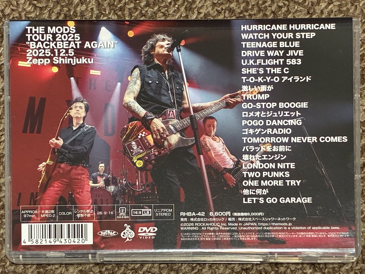 6966Kazz's tweet photo. 本日フラゲ日 

☆THE MODS 新DVD
     『BACK BEAT AGAIN』
    ポストカード付き

☆G-FREAK FACTORY 初の新録アコースティックアルバム『灯-TOMOSHIBI-』
  DVD付き初回盤 ステッカー付き

届いた！ https://t.co/VFQZNs4K41