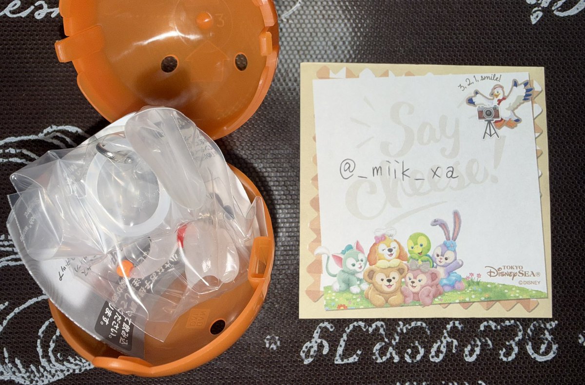 _miik_xa's tweet photo. @drop6v9 検索から失礼いたします。
当方ゼロを所持しているのですが、チップと郵送での交換は可能でしょうか？
FFが100以下ですが、ご検討いただけますと幸いです。🎈 https://t.co/7YpmRBkx7w