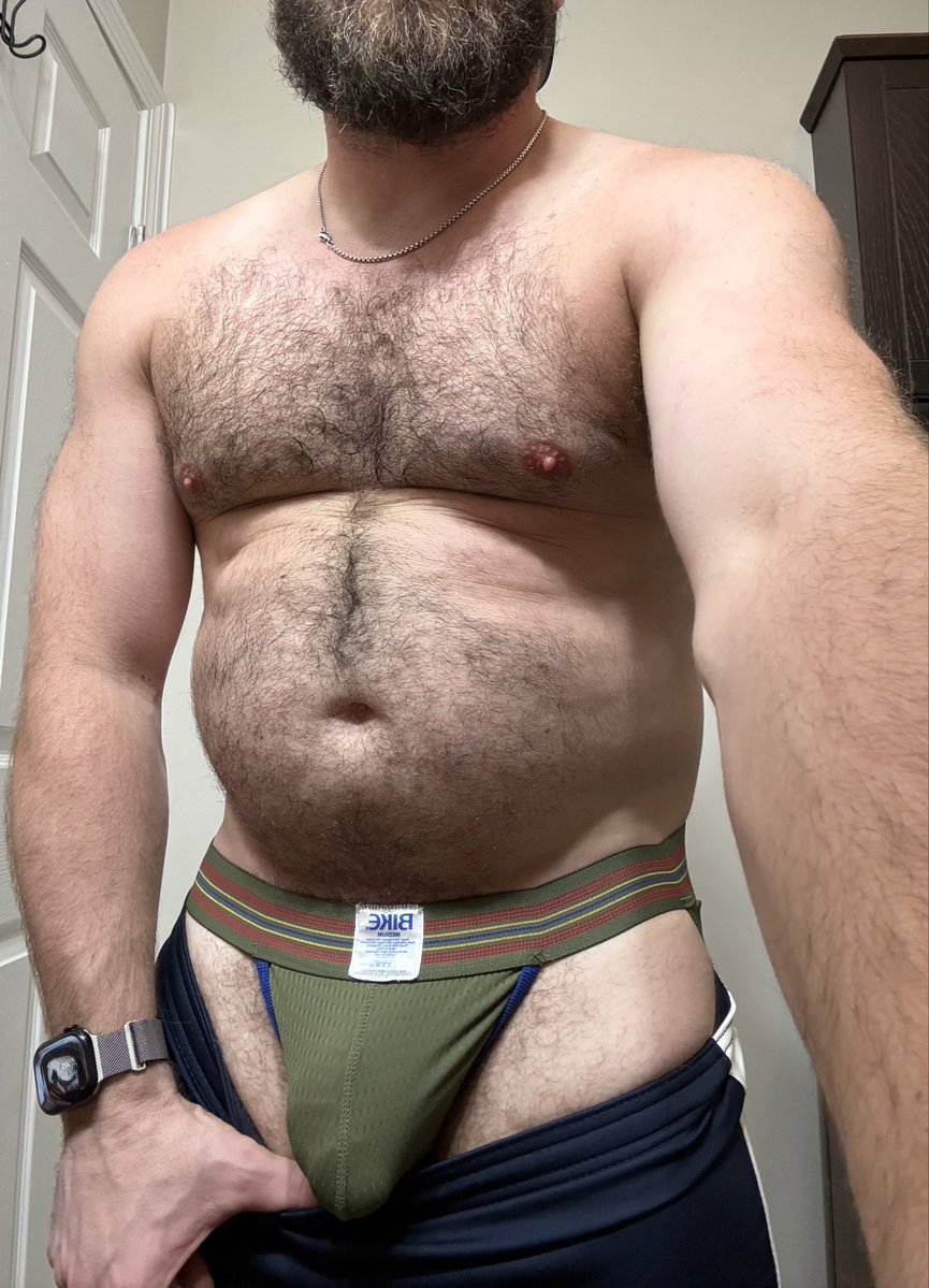 lil_bit_44's tweet photo. 👀 🍆 🩲 https://t.co/xM9cAzXA31
