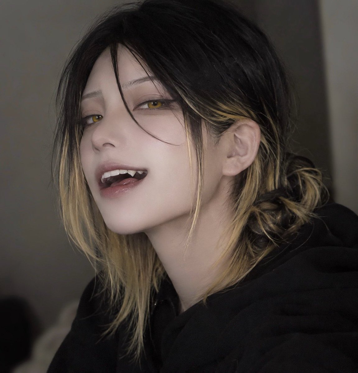 rika_katze's tweet photo. ⚠︎cosplay  孤爪研磨  Kodzuken https://t.co/aXH6oUmbAe