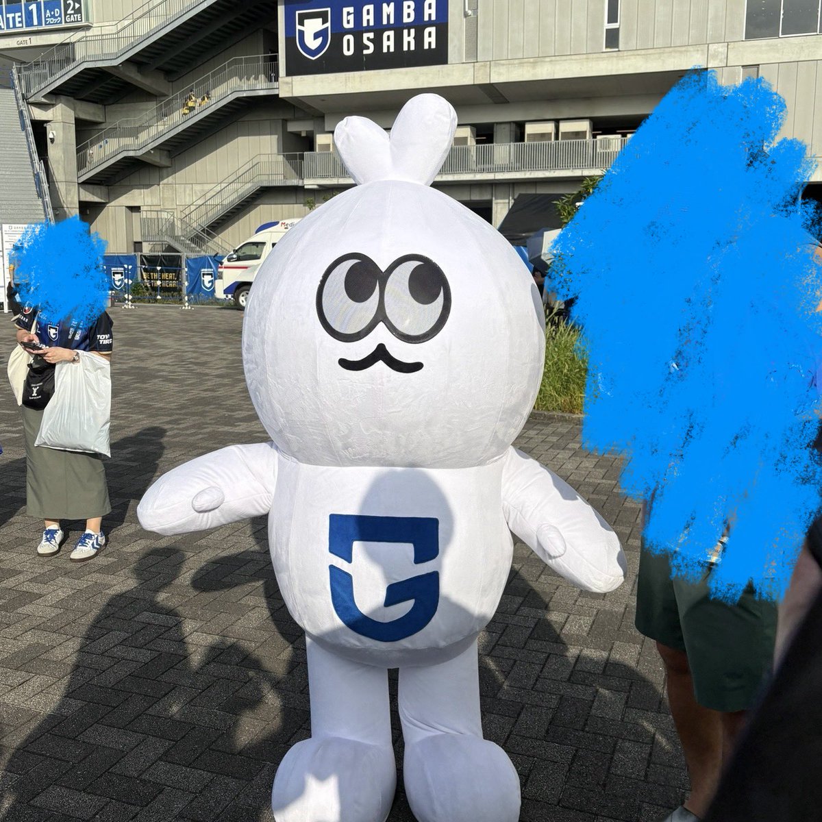 rh_pupu's tweet photo. 先日、見に行った時のやつ↓↓↓
ボロボロで胸糞悪かったです^_− ☆ https://t.co/XJy0BcS1hv