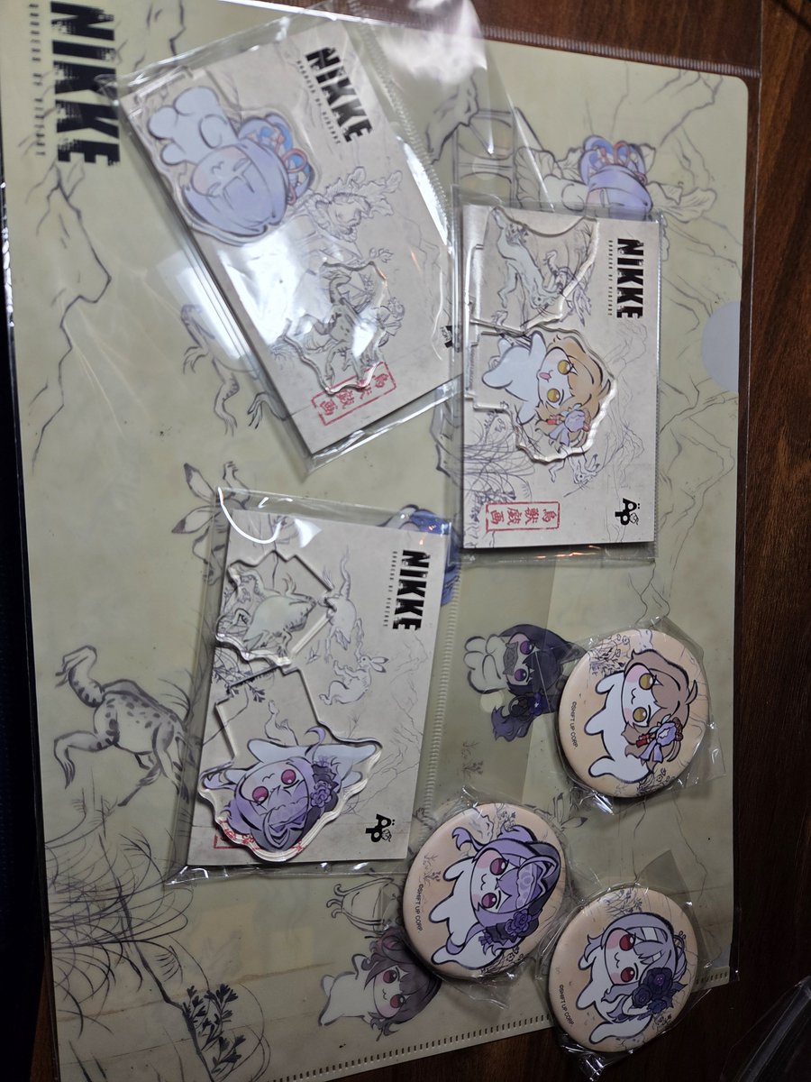 Sandora_777's tweet photo. 戦利品！
ガチャ運良すぎないか？
#NIKKEin京都 https://t.co/BgoSg0Wke1