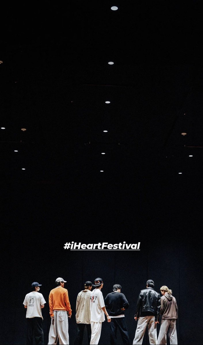 _TKASIA's tweet photo. 📸 #TAEHYUNG and #JUNGKOOK via BTS Official Instagram story update! 

“#iHeartFestival”

BTS is doing the rehearsal for the iHeartRadio music festival 2026. https://t.co/jd3QiBwntI