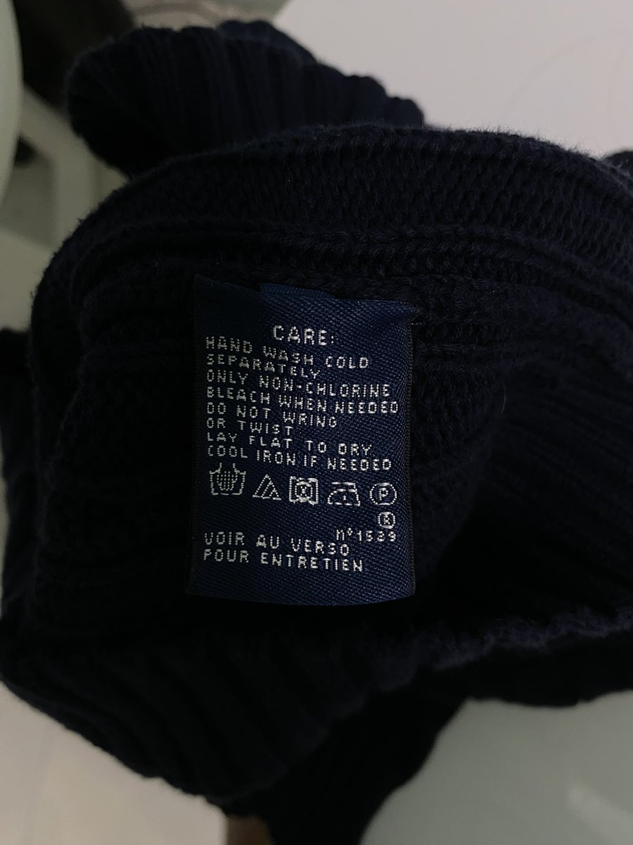 za_fayya's tweet photo. 1900 คอวี ม้าขาว #ส่งต่อเสื้อผ้า  #ส่งต่อstussy #ส่งต่อessentials #ส่งต่อbape https://t.co/9yUUkCWs5I