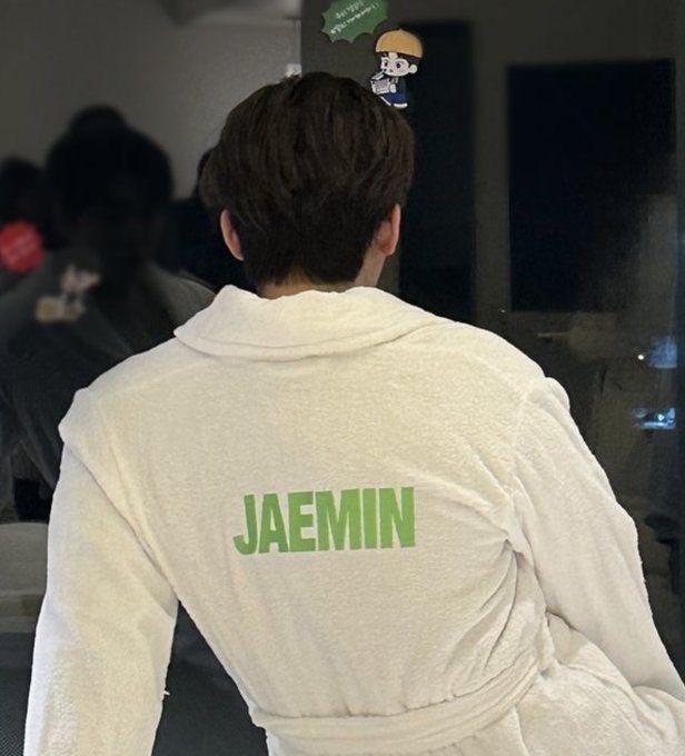 labelnjm tweet picture