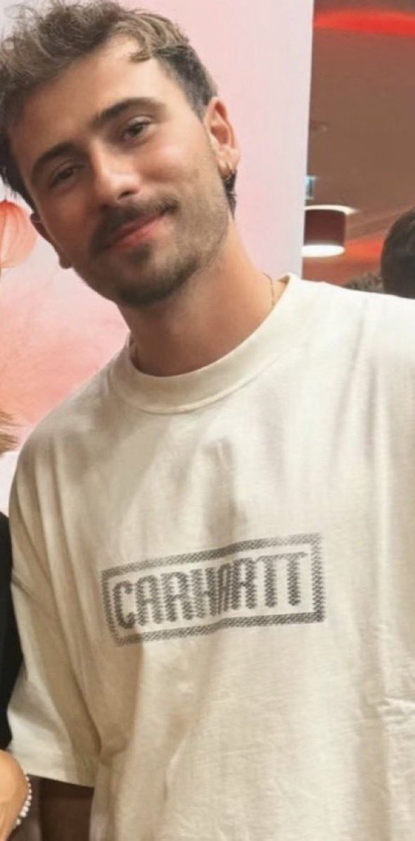 nousonsait_'s tweet photo. Prêt à revenir 🤭 https://t.co/plsBYIQNDk