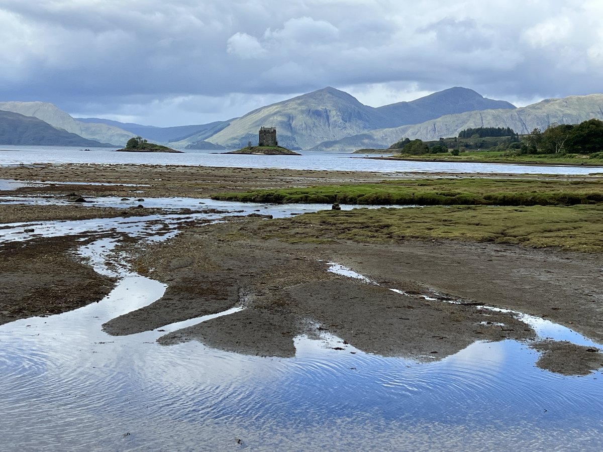 Design_York's tweet photo. Back from a very wet week in #Scotland, staying at a cosy cottage in Port Allpin in #Argyll. While it did scupper taking lots of inspiration photos, we did manage to get out walking each day. It certainly tested my waterproofs! https://t.co/3mQxuewQtQ
