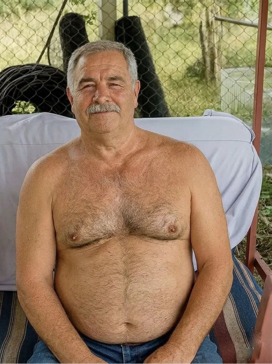 lulaibrazil's tweet photo. Rate Handsomeness from 1 to 10❤️ https://t.co/V5VLKpcINC