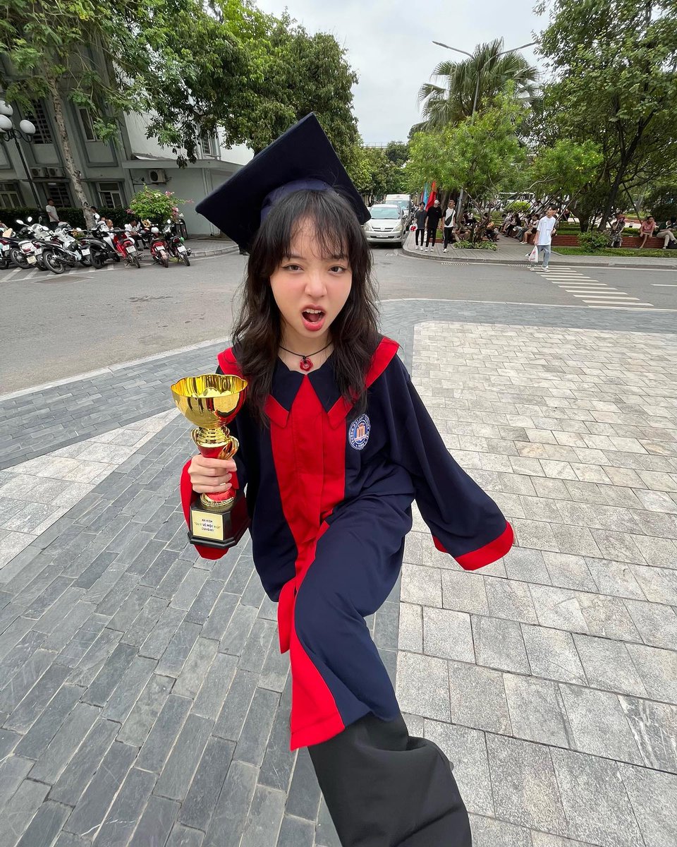 eeubem's tweet photo. 困ったときはいつでも呼んでくれ、すぐ駆けつけるから。 🥰
YGFH https://t.co/huvfKyXEuM