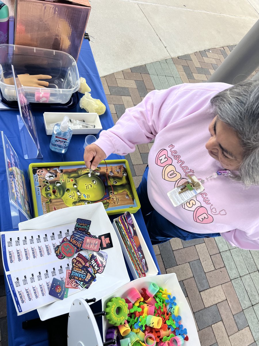 TCHQUEST's tweet photo. Day 1 @TexasChildrens The Woodlands for Healthcare Simulation Week!  Tuesday we are at the Medical Center.  Come visit us!  #simulation #HealthcareSimulationWeek https://t.co/FSmizogkGB