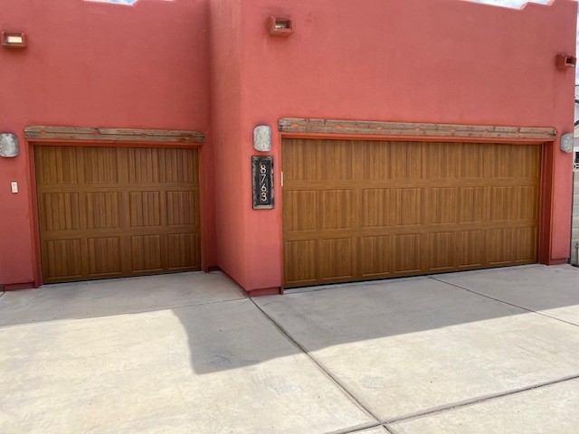 AAAActionGarage's tweet photo. Your garage door is one of the largest moving components of a🏡home and is used multiple times every day. 👉Click here to learn whether your door still has years of reliable service left or if replacement is the smarter investment: https://t.co/xyuwwqL23a https://t.co/3u4zLTVa8w