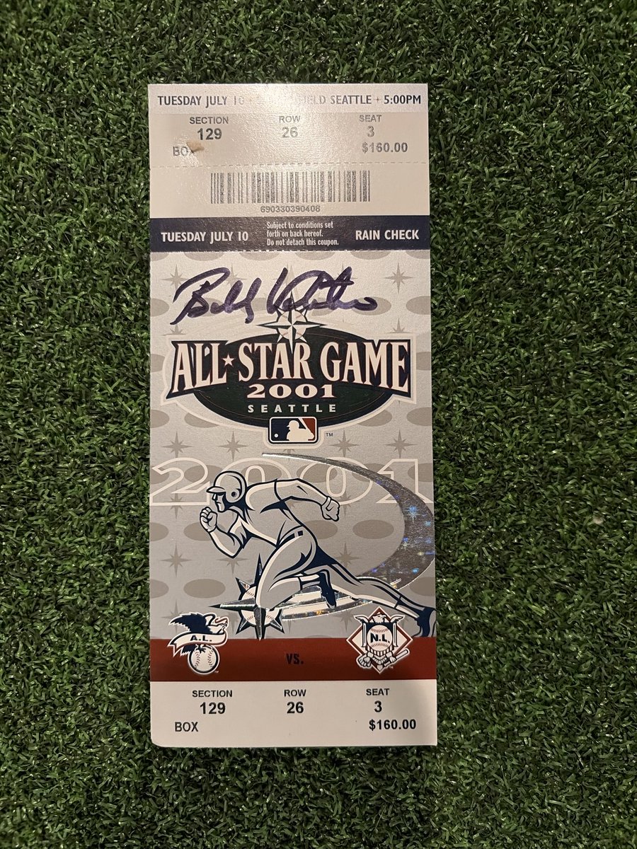 RampIVMem's tweet photo. Bobby told the story, now here are the pieces.
A signed 2001 Seattle All-Star Game ticket, an All-Star Week workout day guide signed by Bobby, an All-Star Gala program, the official 2001 All-Star Game program featuring Mike Piazza, and a limited-edition 2001 Home Run Derby… https://t.co/PurytyIOZn