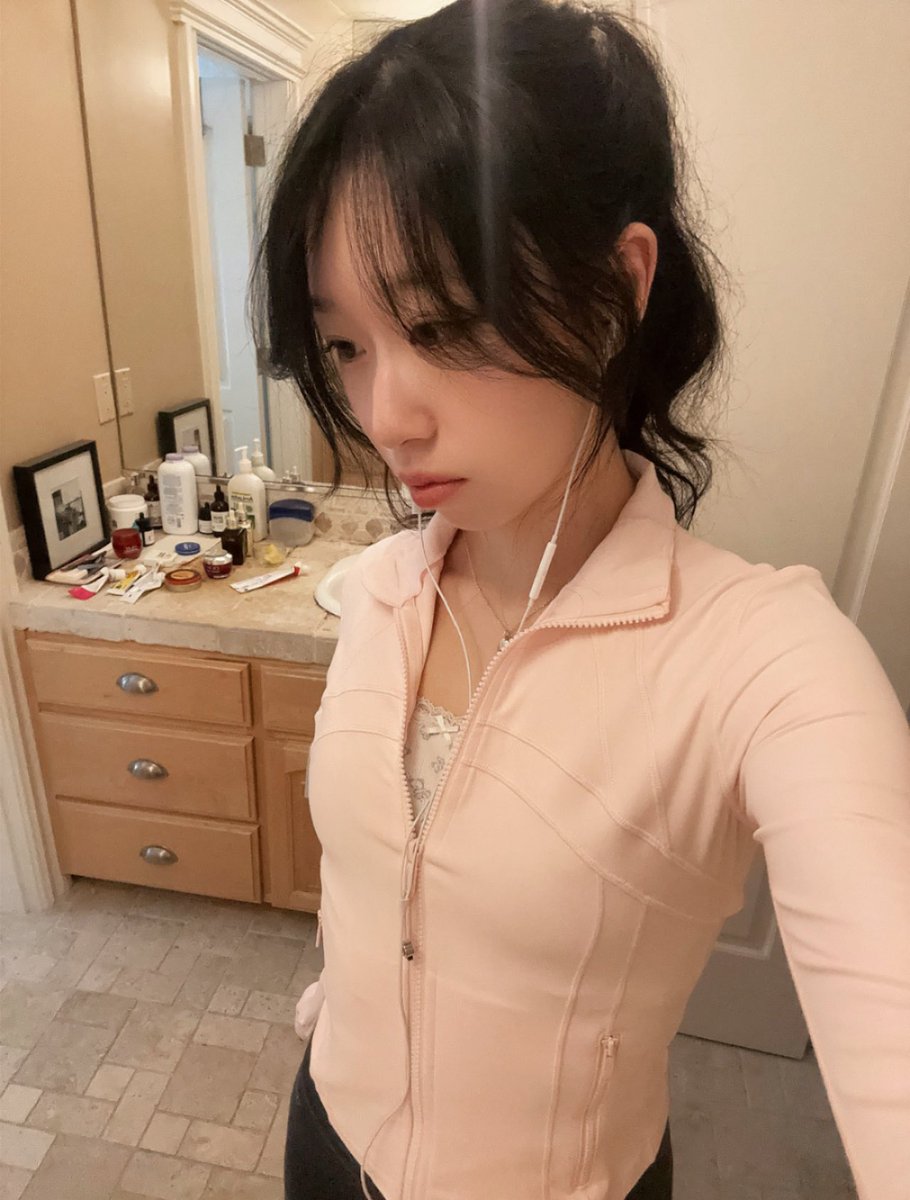 skittybun's tweet photo. 🐰🍡 https://t.co/f9RidW2mjL