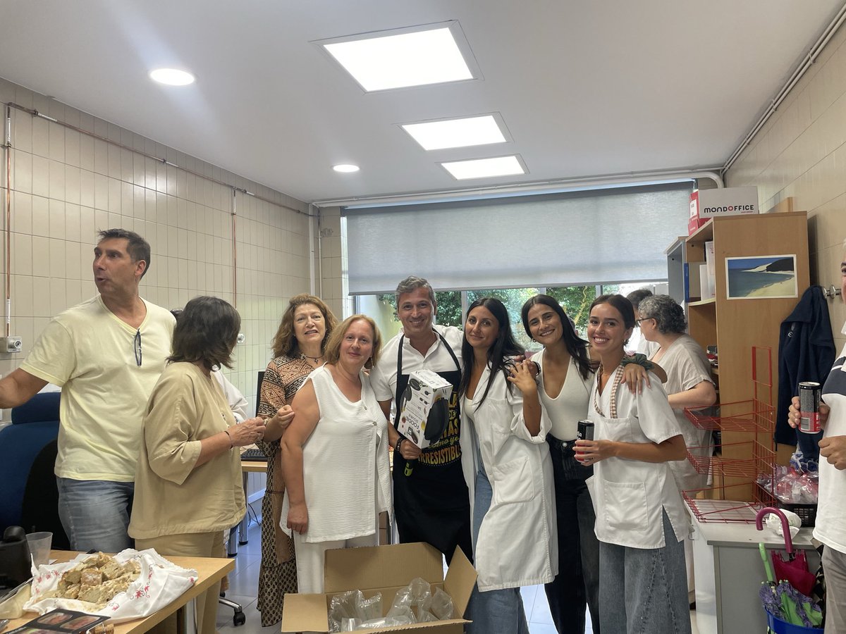 SapVPeregrina's tweet photo. Porque hay personas que dejan huella… Alba y Hugo! Deseando que volváis! 🥳❤️🍢🍱 https://t.co/NI30jVnimZ