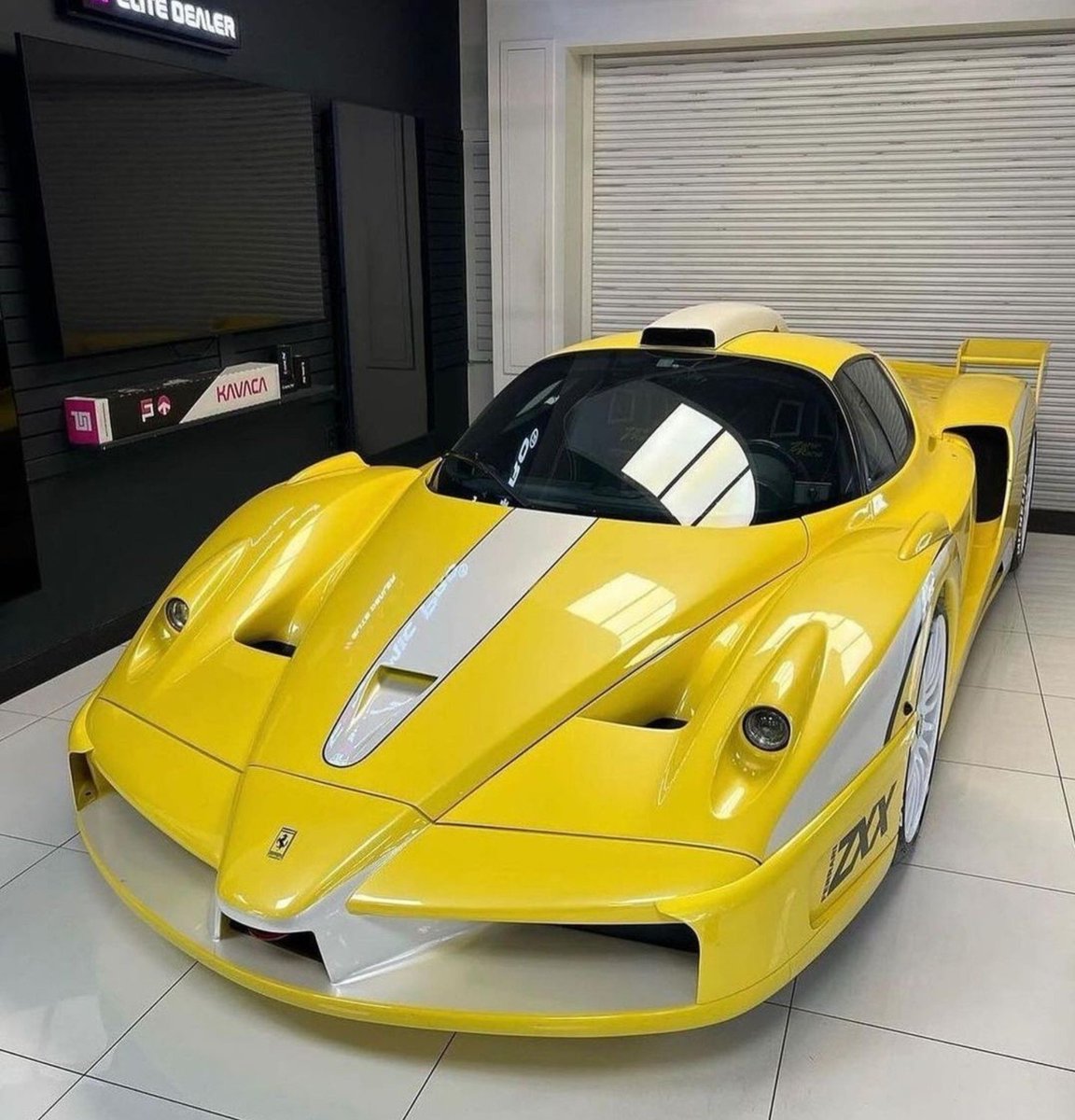 DailyFerrariTM's tweet photo. Ferrari ZXX https://t.co/P2oRZlemkc