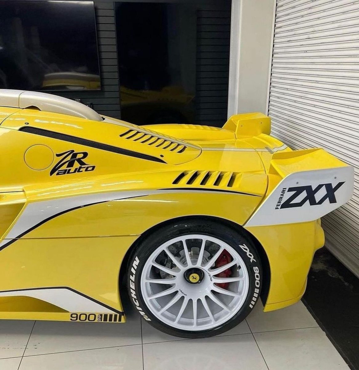 DailyFerrariTM's tweet photo. Ferrari ZXX https://t.co/P2oRZlemkc