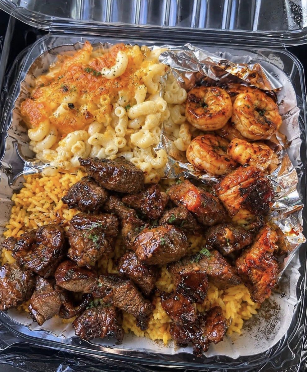 FoodPleaser's tweet photo. Lunch Feast https://t.co/s1iZyvrNAQ