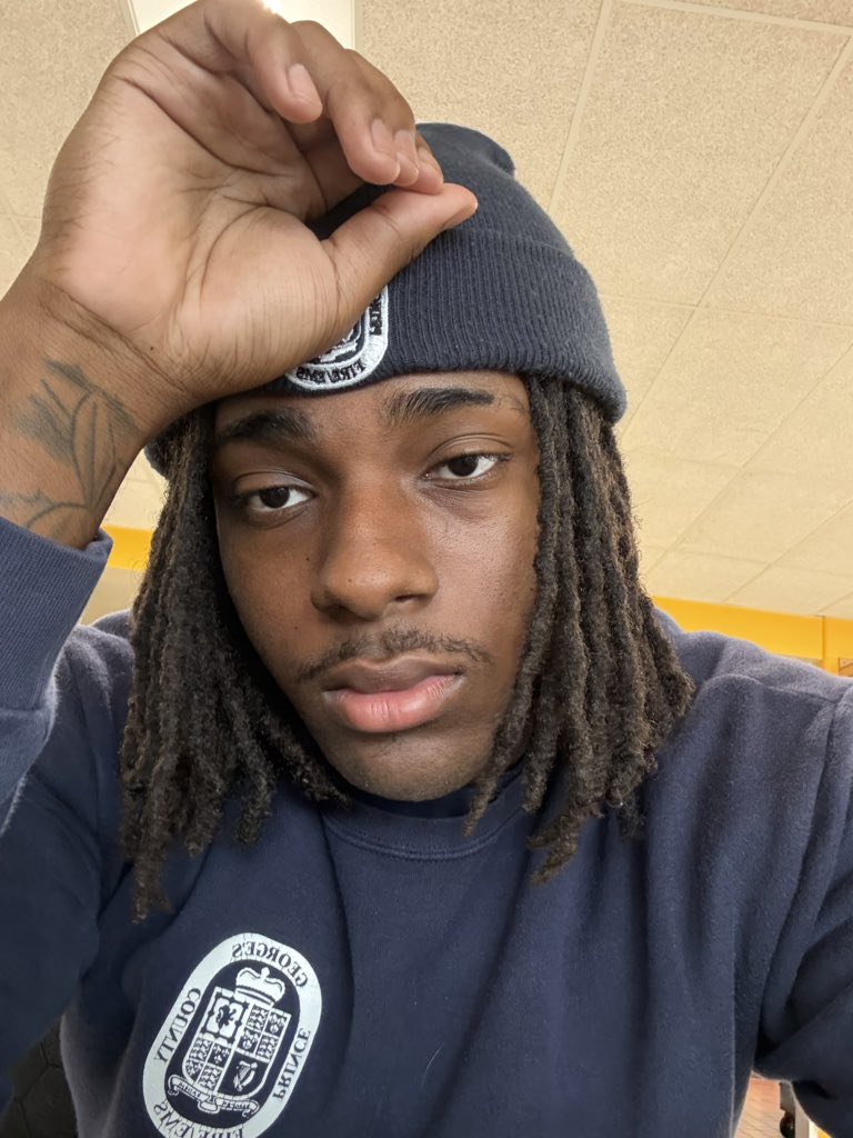datsjgmane's tweet photo. jus ready go home man https://t.co/jEh1tksa9I