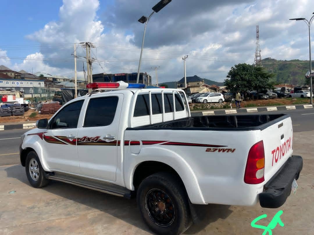 Hazblinkz's tweet photo. 🔥🔥 HOT DISTRESSED DEAL FAST DEAL🔥🔥

🚘 SHARP 2012 TOYOTA HILUX
✅ Untampered Engine
⚙️ Manual Transmission
🔊 Auxiliary Active
🆙 High Jack
❄️ AC Chilling
🚨 Security Siren Working

💰 PRICE: ₦11.5M ONLY

📍 LOCATION: ABUJA
🇳🇬🇳🇬🇳🇬🇳🇬

Call 07035820932 https://t.co/wPQH502eXS