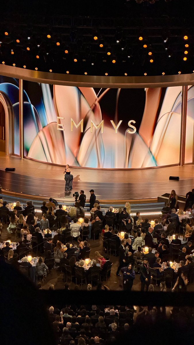 NathynTrees's tweet photo. Emmy’s was so much fun https://t.co/KraEaKaR5z