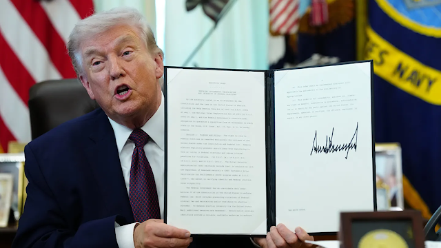 MArokgue's tweet photo. Trump blasts Supreme Court 'disaster' after justices rule against him on mail-in voting https://t.co/1kiKXTjoFR https://t.co/o1TuXnIw5O