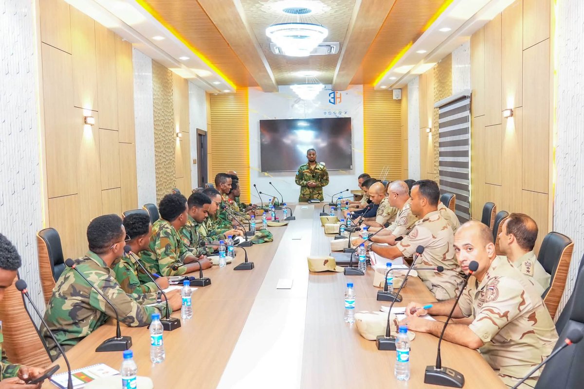 SomaliEye_'s tweet photo. Senior Egyptian military officials arrived in Somalia’s capital, Mogadishu, on Tuesday as the two countries move to strengthen military cooperation.

The delegation held talks with Somalia’s military leadership, including the commander responsible for logistics and support, as they prepared for a meeting with the Commander of the Somali Armed Forces.

The visit is focused on advancing previously agreed military cooperation between Somalia and Egypt, including plans to establish a military training school and support the Somali National Army with equipment and other military assistance.

The talks come as Mogadishu and Cairo continue to deepen their strategic and security ties.