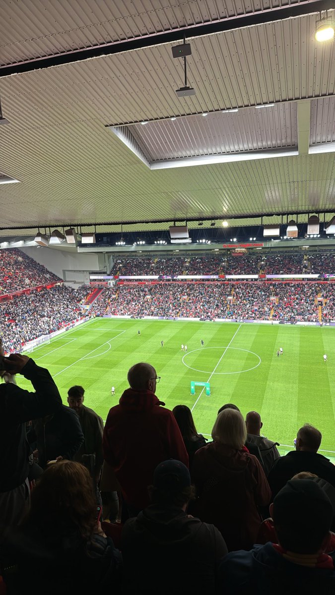 itzibz_'s tweet photo. Thanks @REDticketMenIRE for sorting me out for tonight👍 https://t.co/yINUUIxAOQ
