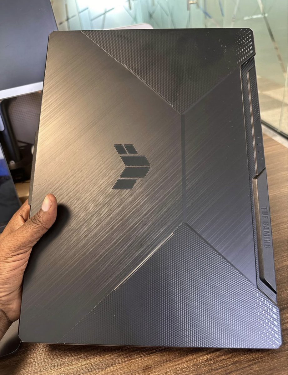 salymdev's tweet photo. Nina Hii HeavDuty ASUS TUF

RAM 24 GB
SSD 500GB
NVIDIA RTX 2050 Amd 
Processor 3.3GHz

Bei Elekezi 1.5M
Nichek whatsapp https://t.co/vQHnFD5X2O https://t.co/cOYaIIHgDB