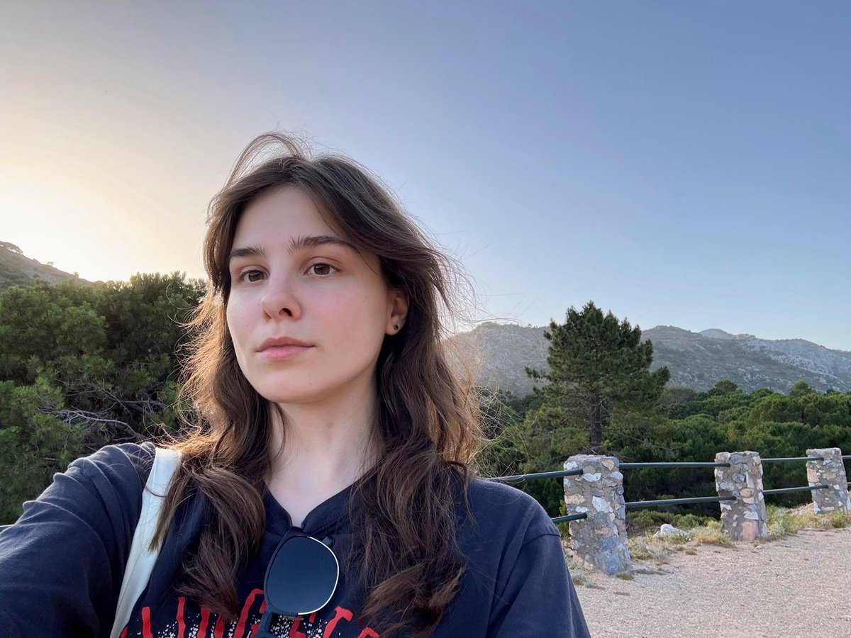 daryachach's tweet photo. I’m 22.

I design and build my own mobile apps and do the marketing for them.

From Belarus, based in Poland 🇵🇱

Looking to connect with more developers, designers and marketers. https://t.co/H4W26oDui0