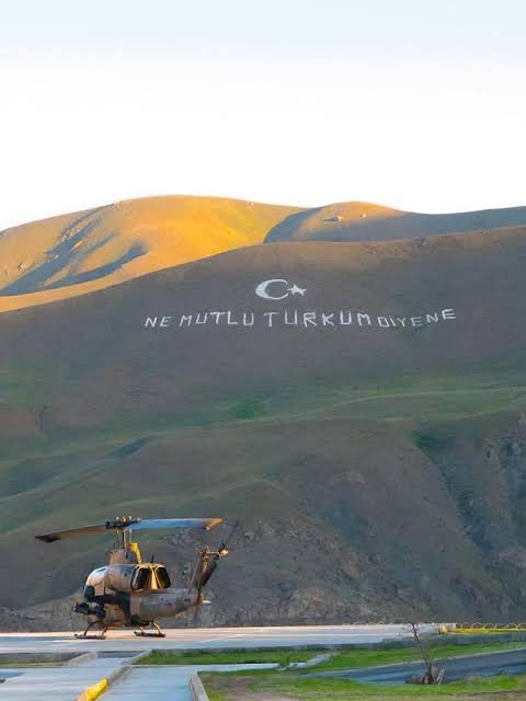 MuratInaltekin's tweet photo. TÜRKİYE TÜRKLERİNDİR.🇹🇷🐺 https://t.co/kOzfyuVCws