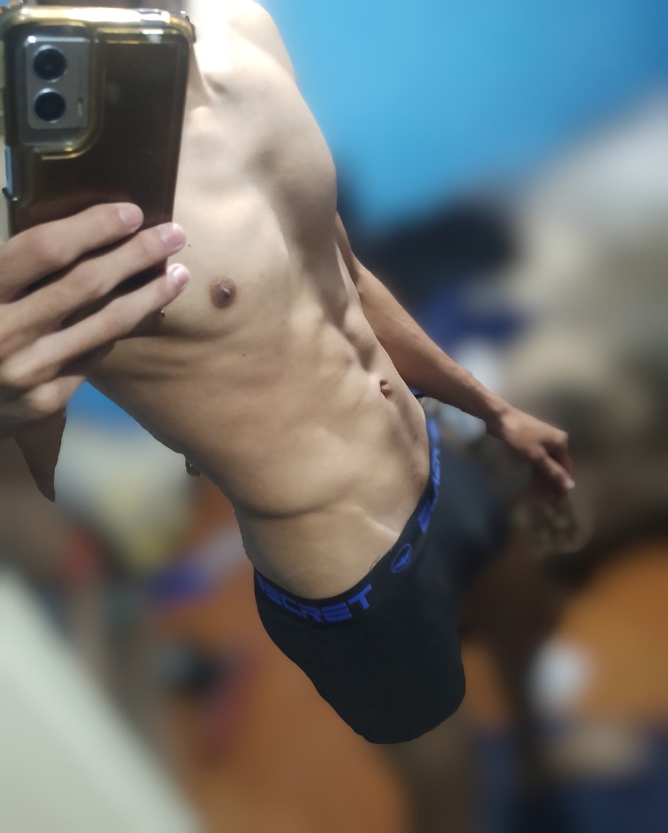 Zeus857417's tweet photo. Siganme y manda dm para hablar 🔥💦 https://t.co/F2M2a2X2bH